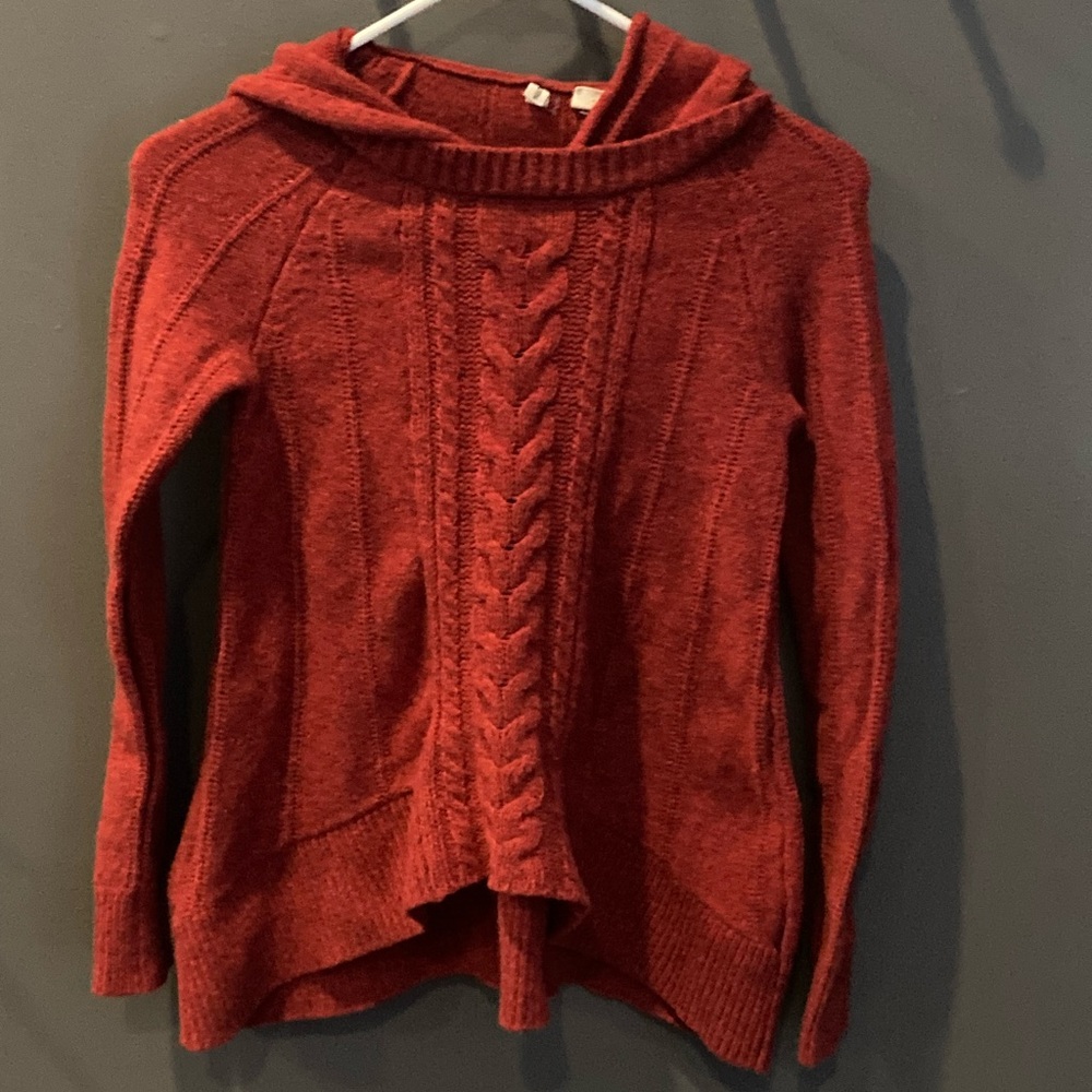 Anthropologie size XS cute wool cableknit sweater great condition rust colored